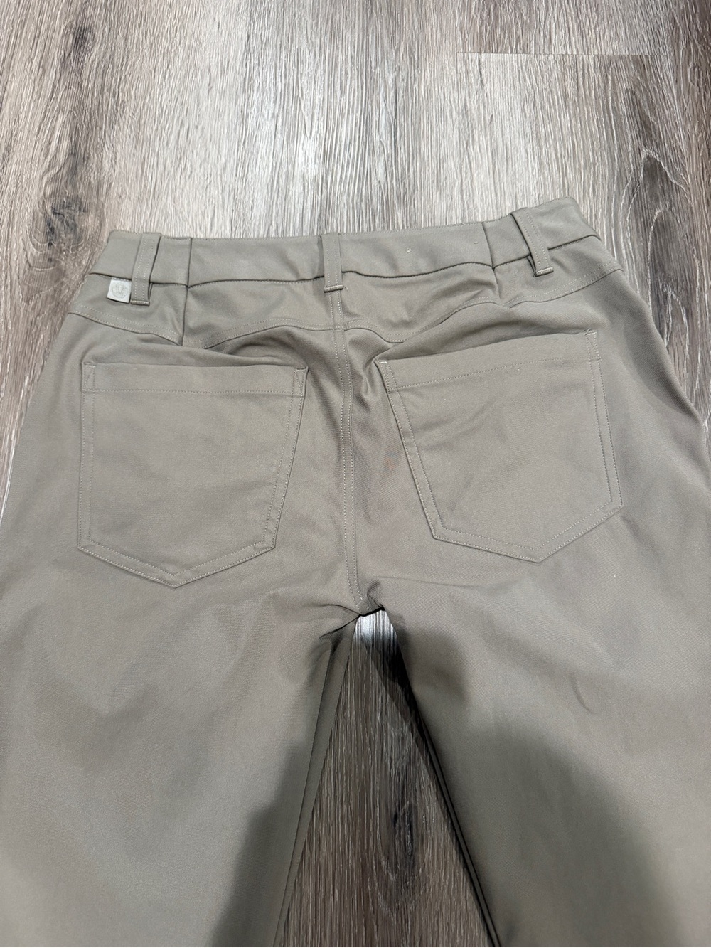 lululemon athletica Men's Tan Stretch Chinos